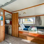 Penichette Odyssey Croisieres Bådhotel *