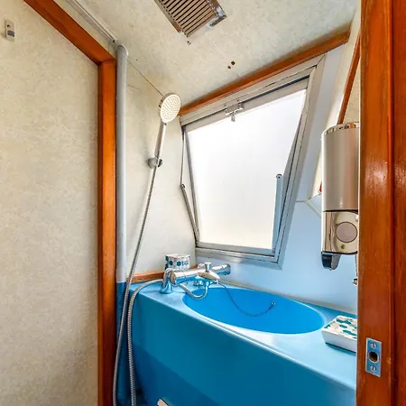 Bådhotel Penichette Odyssey Croisieres Bellegarde (Gard)