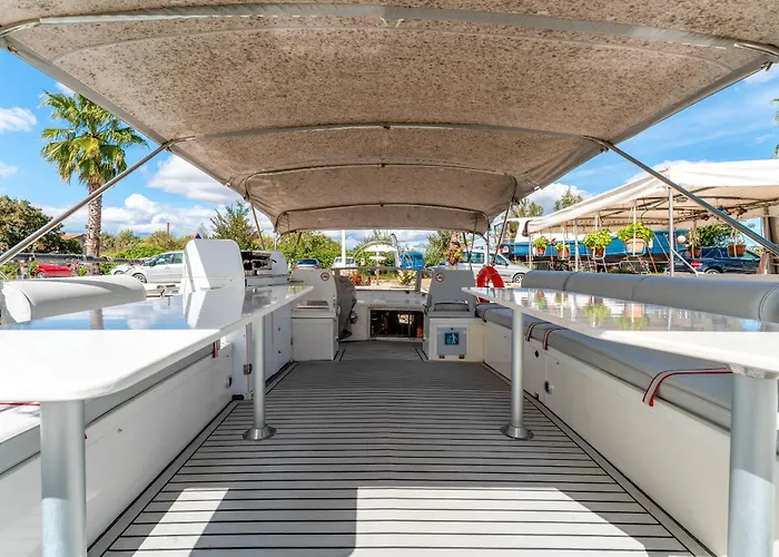 Penichette Odyssey Croisieres Hotel en barco *